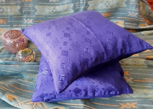 Neu sehr schöne - neu!sehr, satin